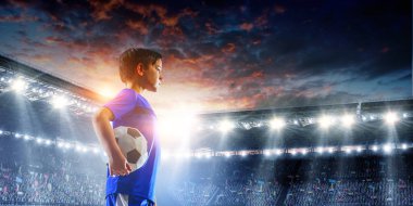 Küçük futbol şampiyonu. Karışık ortam