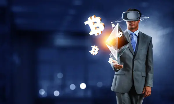 Experiencia de realidad virtual. Tecnologías del futuro. Medios mixtos —  Fotos de Stock