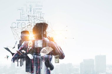 İş yerinde ekip. Karışık medya