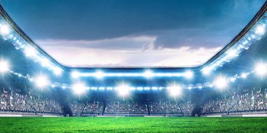 Işıklar altında tam gece futbol sahası