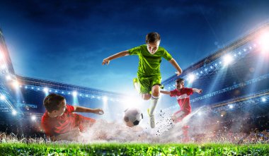 Küçük futbol şampiyonları. Karışık ortam