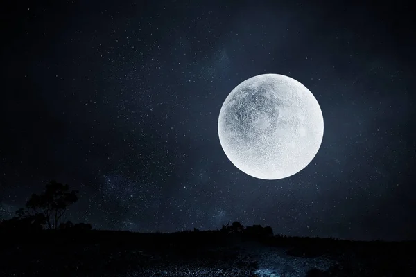 Lua cheia noite céu fundo — Fotografia de Stock