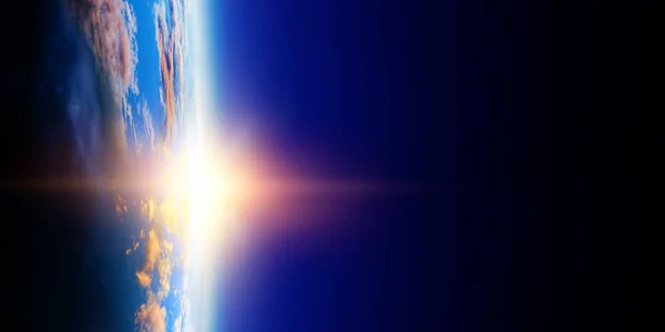 Sonnenaufgang auf der Umlaufbahn des Planeten, Schönheit des Weltraums — Stockfoto
