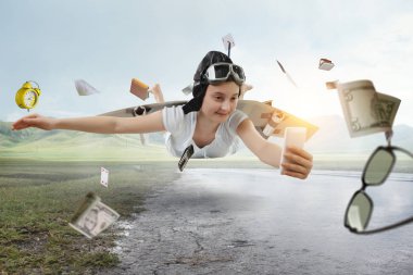 Kendi kendini yetiştirmiş uçak kanadıyla uç.