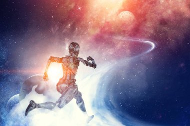 Cyborg gümüş koşu kadını. Karışık ortam