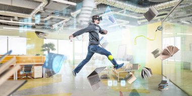 Sanal gerçeklik deneyimi, geleceğin teknolojileri. Karışık ortam