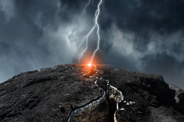 Taş yolu. Karışık teknik