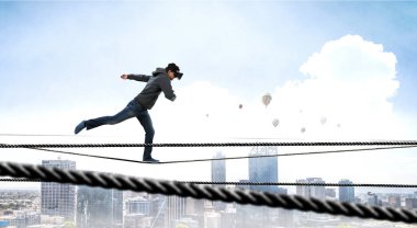 Sanal gerçeklik deneyimi. Geleceğin teknolojileri..