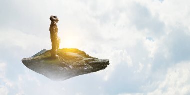 Uzaylı ve Dünya gezegeninin soyut teması