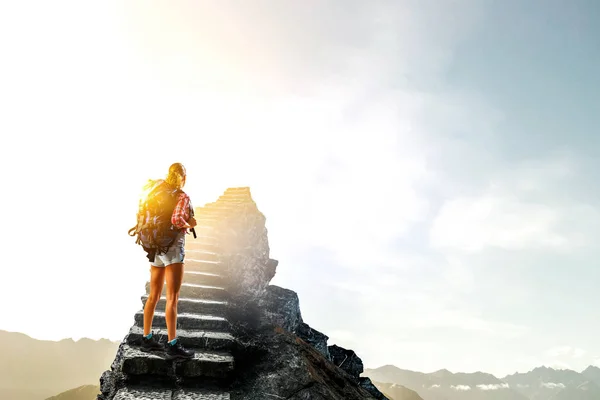 Yürüyüş veya trekking konsepti — Stok fotoğraf