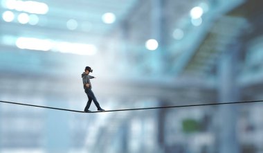 Sanal gerçeklik deneyimi. Vr kulaklık takan adam