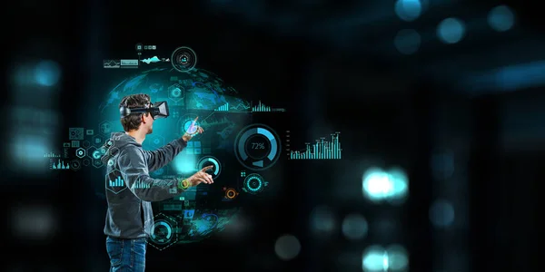 Virtual reality experience. Technologies of the future. — Stock Photo, Image