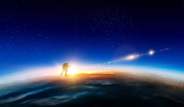 Spaceman och planet, människa i rymden koncept — Stockfoto