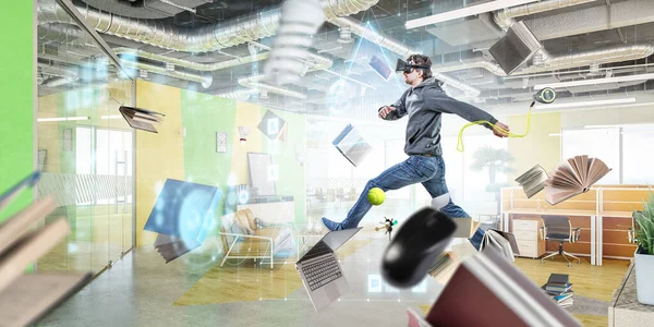 Experiência de realidade virtual. Tecnologias do futuro. — Fotografia de Stock