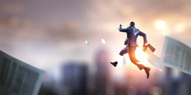 O büyük bir patron. Karışık ortam