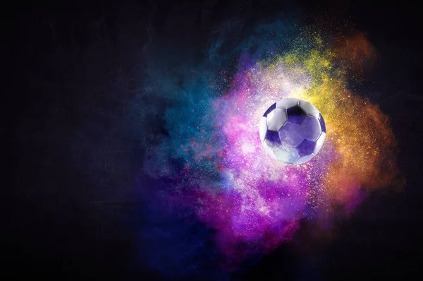 Pallone da calcio su sfondo scuro colorato — Foto Stock