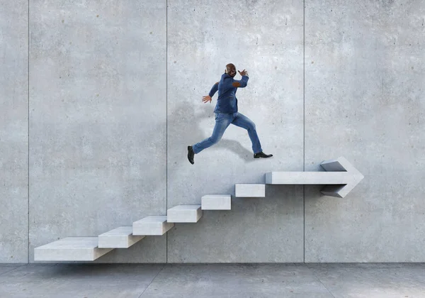 Beeld van een zakenman die naar boven loopt — Stockfoto