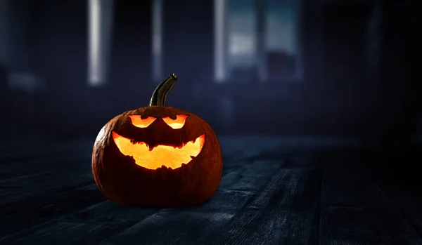 Strašidelný halloween image. Smíšená média — Stock fotografie