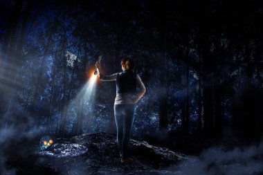 Korkunç cadılar bayramı görüntüsü. Karışık ortam