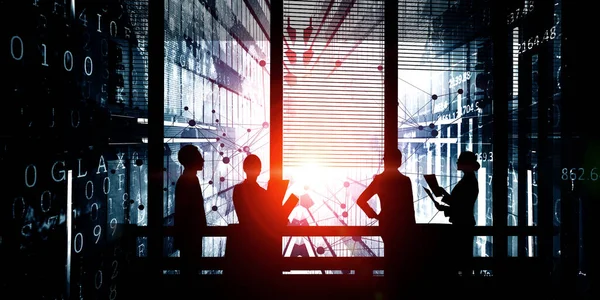 Groep zakenmensen schetst met verlichte achtergrond — Stockfoto