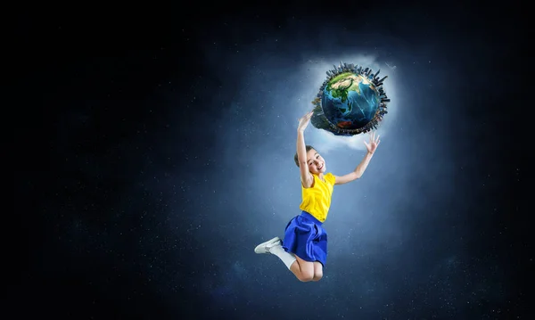 Kid catching Earth . Mixed media — Stock Photo, Image