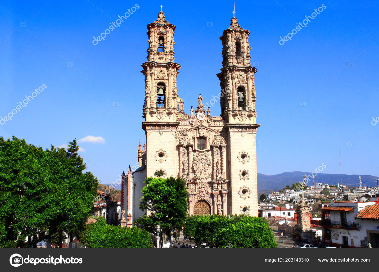 Facade Santa Prisca Parish Church Taxco Alarcon City State Guerrero – Stock  Editorial Photo © frenta #203143310