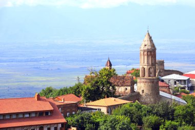 Sighnaghi (Signagi city), üzerinde havadan görünümü: Kakheti, Georgia, en doğudaki bölge