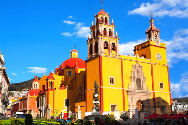 Plaza Paz Kathedraal Basiliek Colegiata Nuestra Senora Guanajuato Guanajuato Mexico — Stockfoto