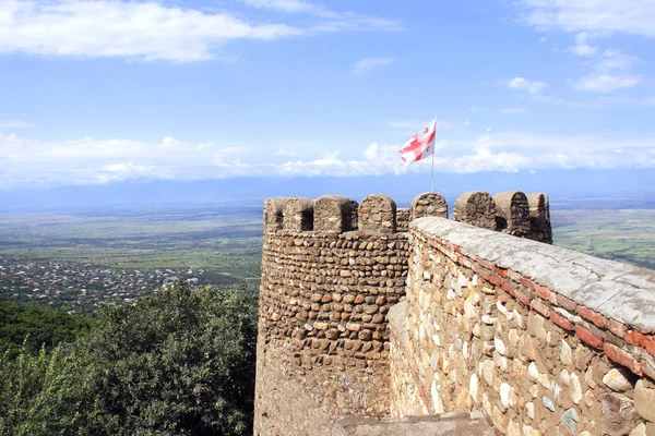 Vlajka Gruzie Středověké Pevnosti Zdi Signagi Destinaci Signagi Město Kraji — Stock fotografie