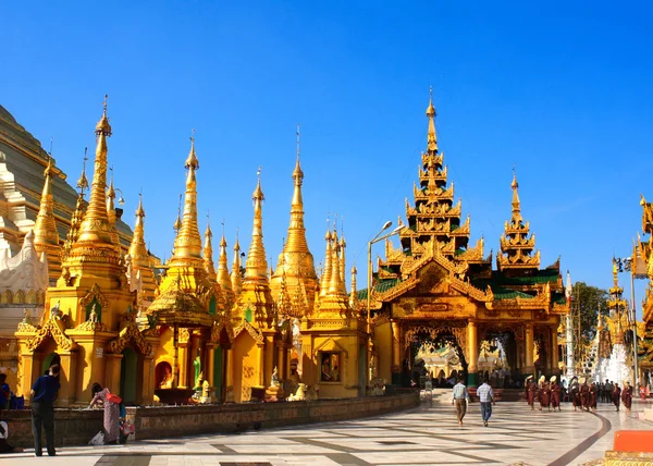 Goldene Stupas Shwedagon Zedi Daw Große Dagon Pagode Goldene Pagode — Stockfoto