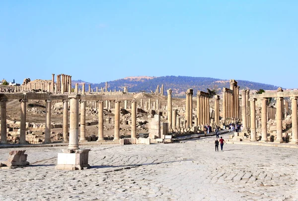 Oval Plaza Com Colunas Iônicas Jerash Gerasa Antiga Capital Romana — Fotografia de Stock