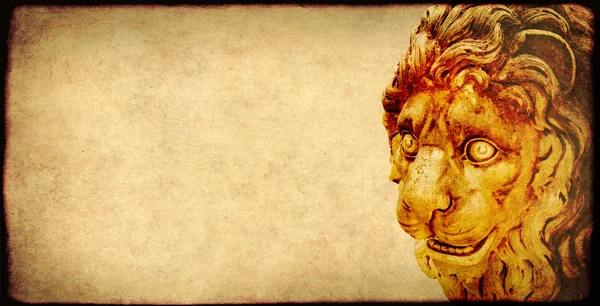 Фон Гранжевой Бумажной Текстурой Желтого Цвета Древней Каменной Фигурой Льва — стоковое фото