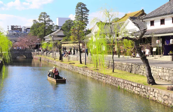 昔ながらの船の人たち、倉敷市、日本 — ストック写真