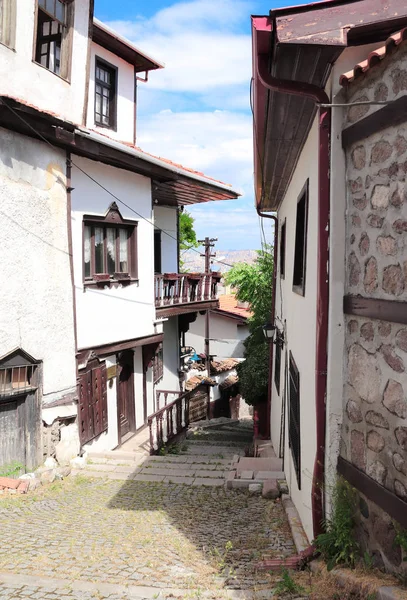 Middeleeuwse huizen in oude stad (Kaleici), Ankara, Turkije — Stockfoto