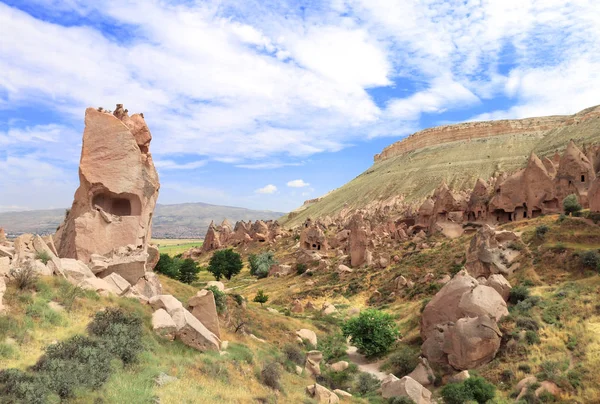 Caves in rock, Selime Monastery, Ihlara Valley, Cappadocia, Turk — Stock Photo, Image