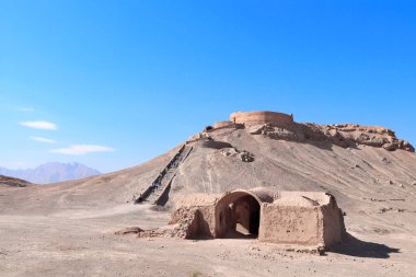 Sessizlik Kuleleri (Dakhma), Yazd, İran