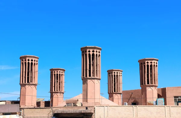 Serbatoio d'acqua della torre a cinque vento, complesso di Amir Chaghmagh, Yazd, I — Foto Stock