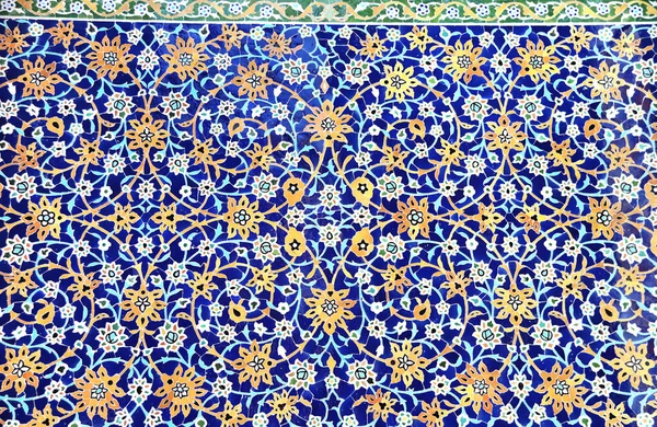 Detalj Traditionella Persiska Mosaik Vägg Med Blommig Prydnad Helgedomen Ensemble — Stockfoto