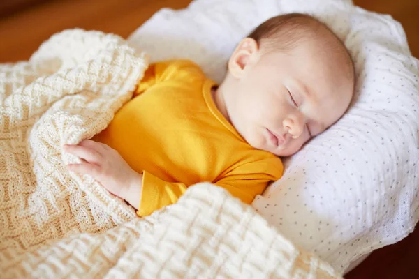 Adorable Baby Girl Sleeping Knitted Blanket Nursery — Stock Photo, Image