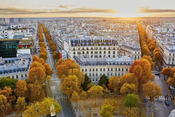 秋の日のパリ フランスの空中パノラマ景観ビュー — ストック写真