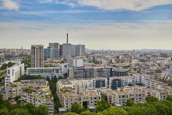 Luftaufnahme Des Arrondissements Von Paris Mit Wohngebäuden Und Eiffelturm Frankreich — Stockfoto