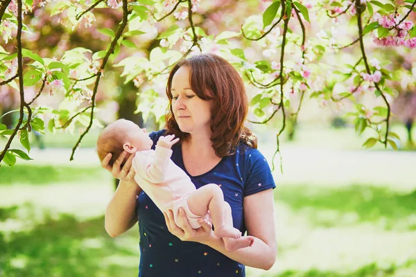 Happy Young Woman Holding Her Little Baby Girl Outdoors Mother — Stock Photo, Image