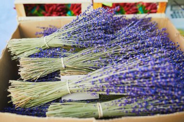 Çiftçi pazarında lavanta