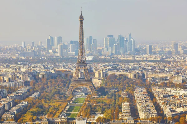Luchtfoto schilderachtig uitzicht op het centrum van Parijs — Stockfoto