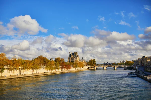 Scenic View Louvre Museum Royal Bridge River Seine Paris France — Stock Photo, Image