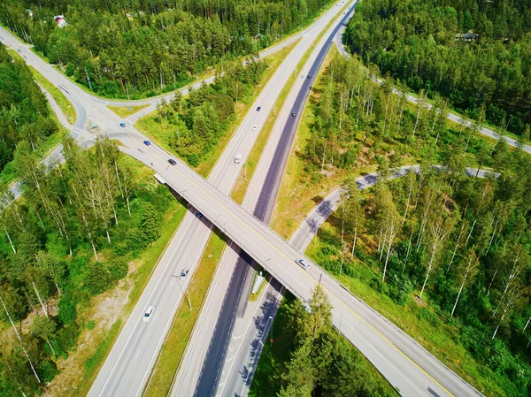 Vista Aérea Del Intercambio Carreteras Rodeado Bosques Campo Finlandia Norte — Foto de Stock