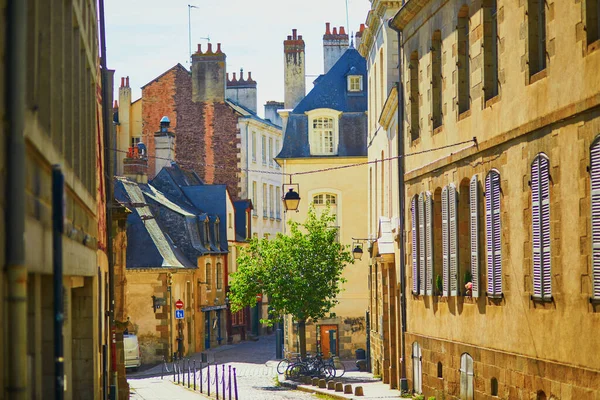 Bela Rua Cidade Medieval Rennes Uma Das Atrações Turísticas Mais — Fotografia de Stock