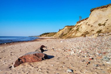 Baltık Denizi kıyısına bakın.