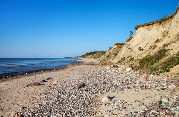 Baltık Denizi kıyısına bakın.