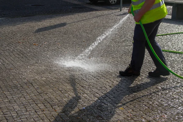 Limpeza Úmida Rua Com Água Pressurizada — Fotografia de Stock